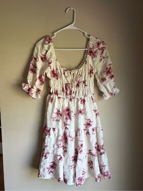Juniors’ Mary & Mo Airflow Puff Sleeve Dress Size Small